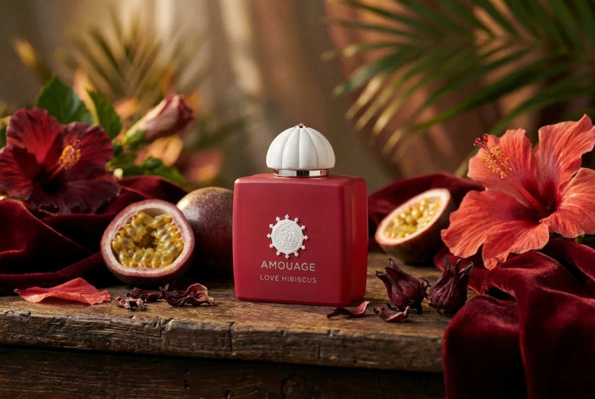 Amouage Love Hibiscus: от сочной маракуйи к бархатному гибискусу