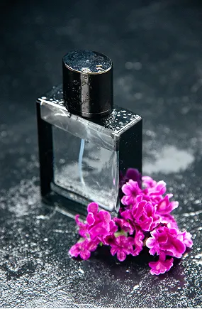 Narciso Rodriguez Pure Musc Blanc — свежесть белых цветов