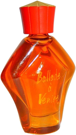 Roberto Capucci — Roberto Capucci Ballade A Venise