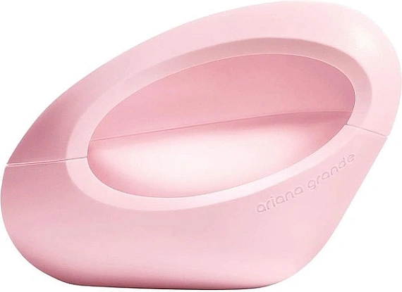 Ariana Grande — Ariana Grande Mod Blush