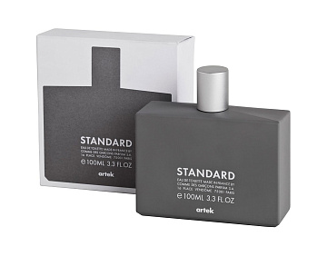 Comme des Garcons Standard