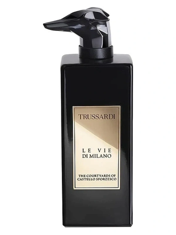 Trussardi — Trussardi The Courtyards Of Castello Sforzesco