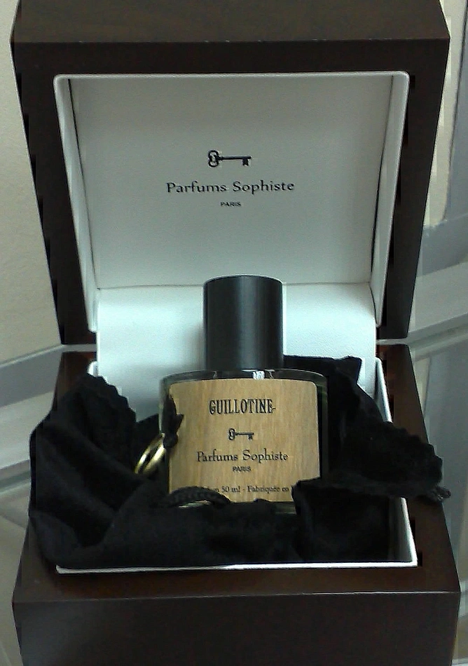Parfums Sophiste Guillotine — фото 3