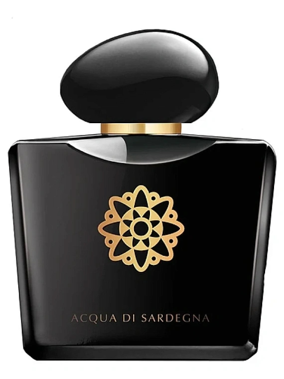 Sandalia — Sandalia Karaly